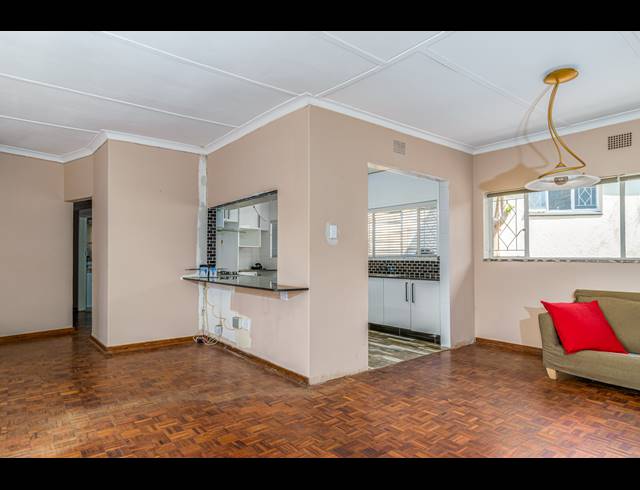 3 BEDROOM FREESTANDING FOR SALE IN BLAIRGOWRIE